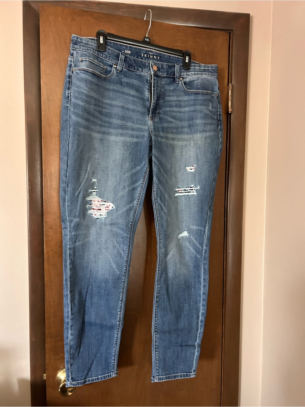 White House Black Market Distressed Skinny Jeans in Medium Blue
